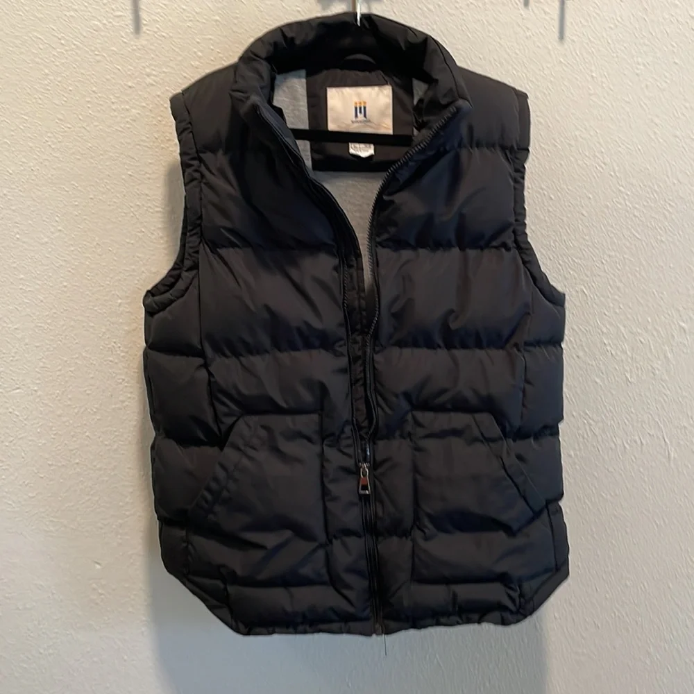 Black Puffer Vest Size 10/12 - Picture 8 of 12